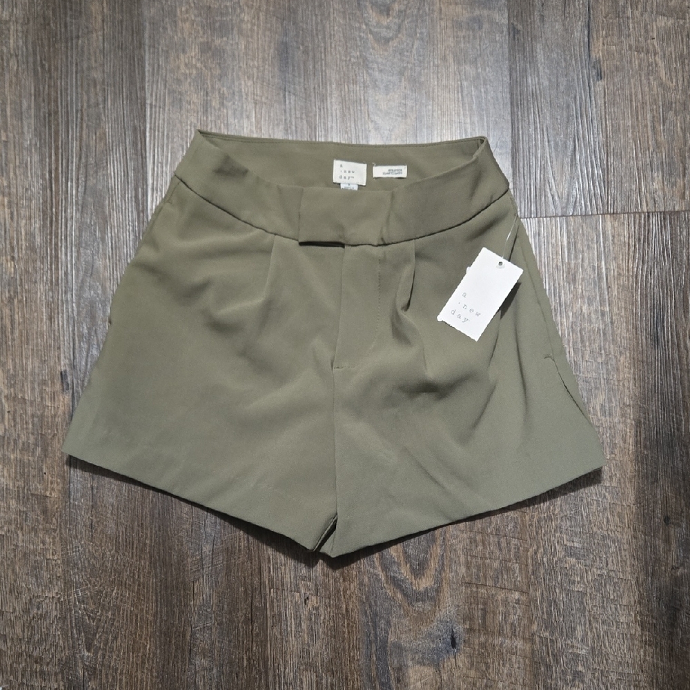 High-Waist Olive Green Women’s Shorts
